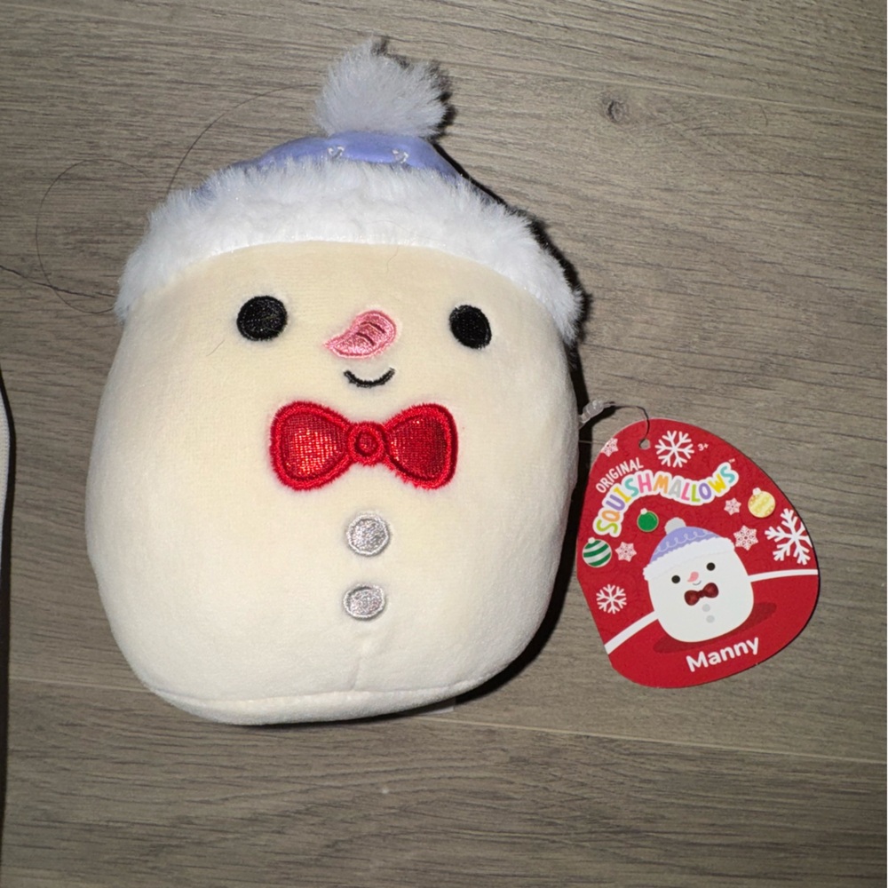 Squishmallows manny